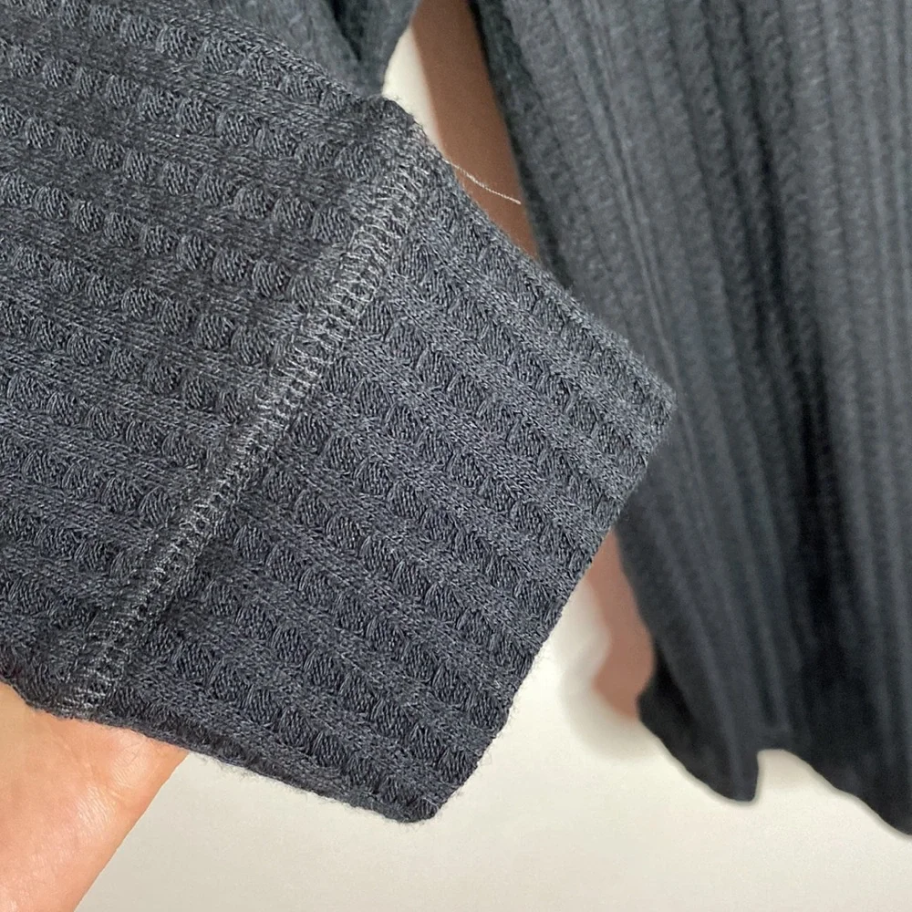Chaser black waffle knit circle knit thermal lounge hoodie size S